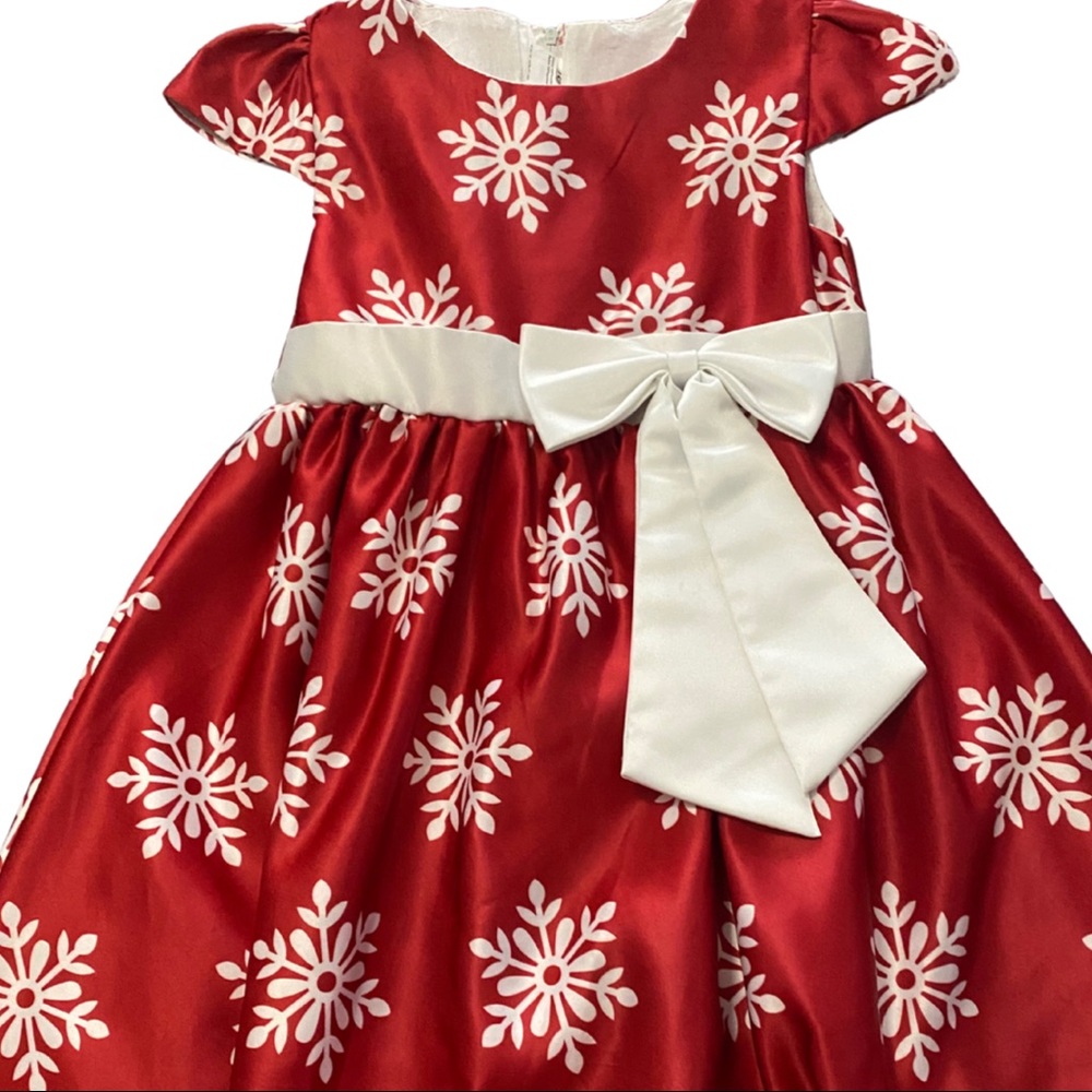 Girls Christmas gown size 6/7 worn once